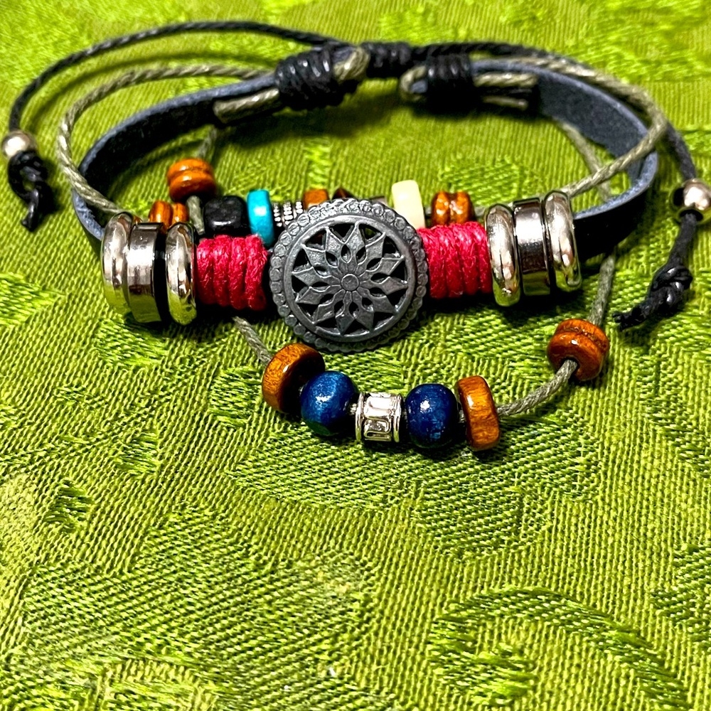 *NEW* Bohemian inspired leather bracelet
